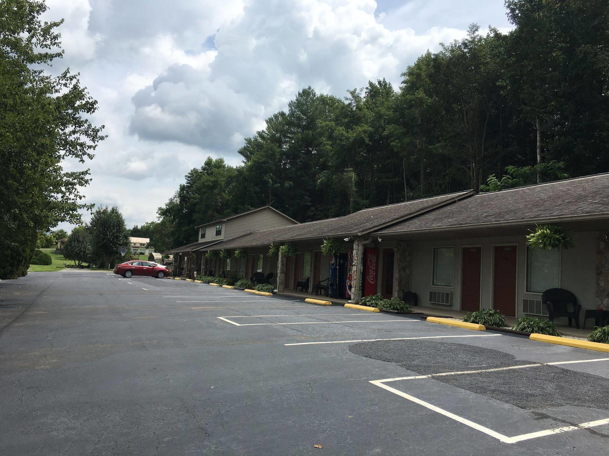 Chatuge Mountain Inn Elf Exterior foto
